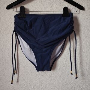 BNWOT bikini Bottoms